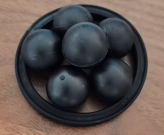 Leading Manufacturer of Custom Silicone Rubber Cleaning Balls in China: Superior Quality and Effective Cleaning Solutions